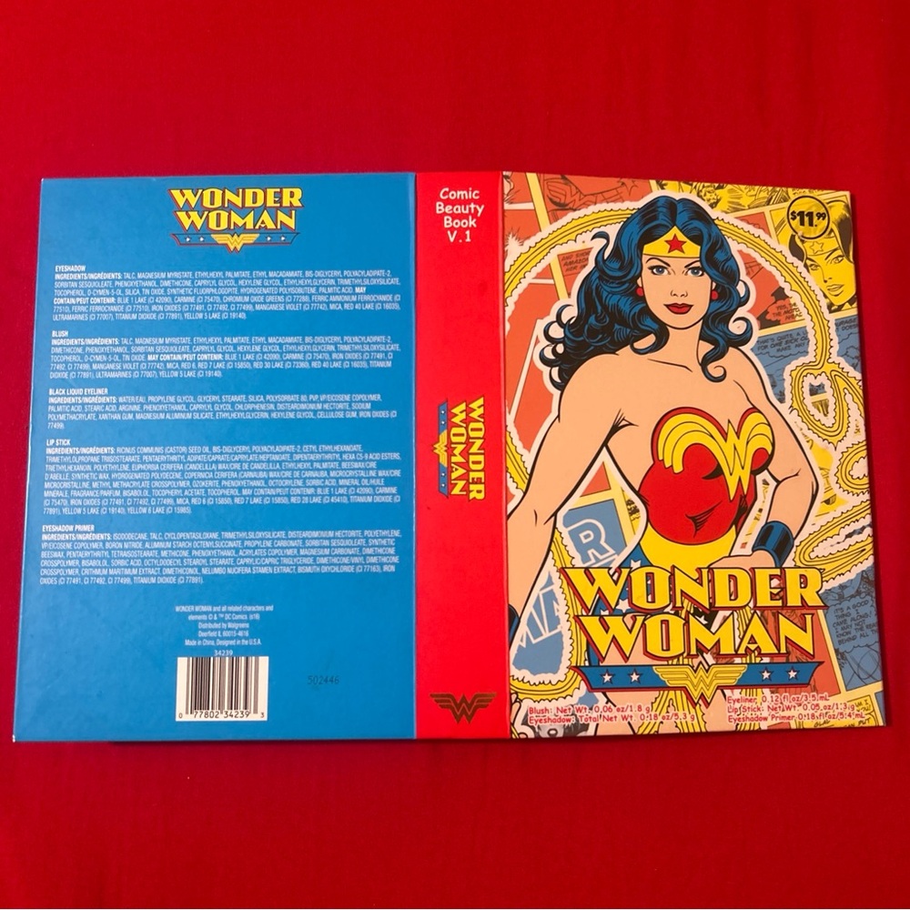 Wonder Woman Comic volume one empty makeup container. - Picture 3 of 4